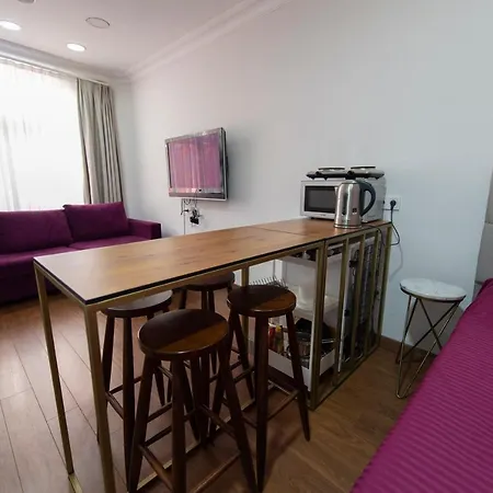 Apartman 1st Floor In Taksim Near Istiklal Street